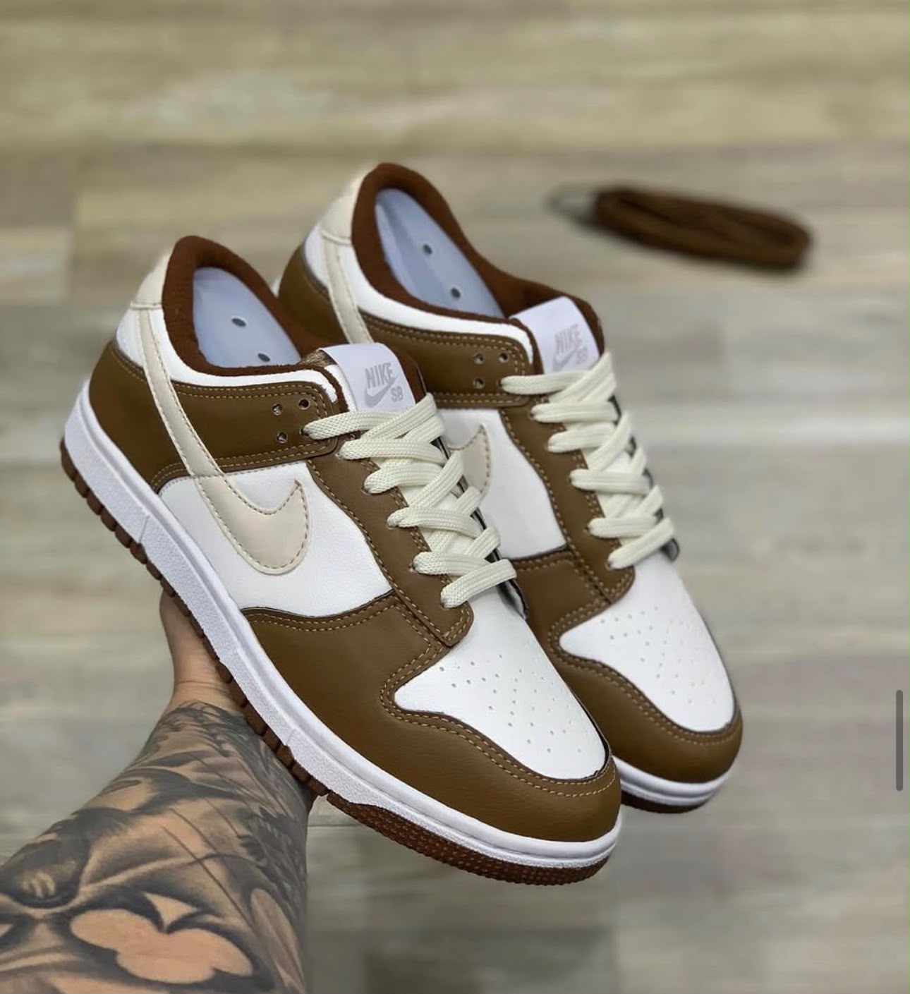Nike Dunk Caramelo e Branco — tamanhos 34 ao 44