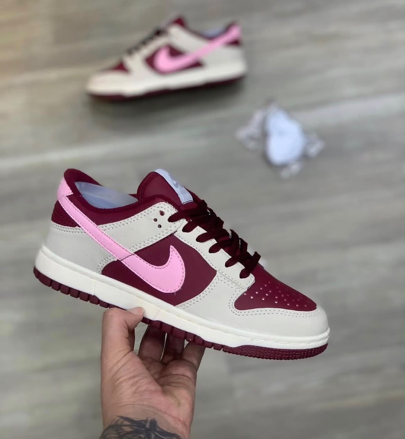 Nike Dunk Vinho, Rosa e Off-White — tamanhos 34 ao 44